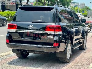 Xe Toyota Land Cruiser 4.6 V8 2021