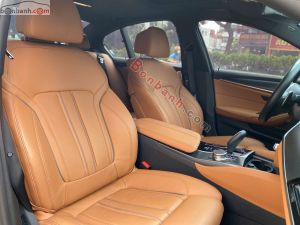 Xe BMW 5 Series 520i M Sport 2022