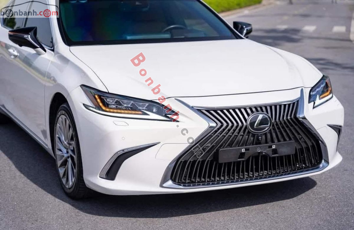 Lexus ES 250 2020