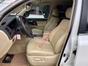 Xe Toyota Land Cruiser VX 4.6 V8 2016