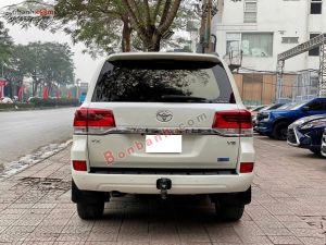 Xe Toyota Land Cruiser VX 4.6 V8 2016