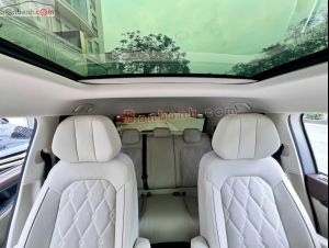 Xe Volkswagen Viloran Luxury 2024