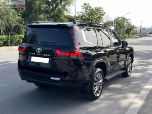 Xe Toyota Land Cruiser 3.5 V6 2024