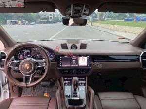 Xe Porsche Cayenne 3.0 V6 2022
