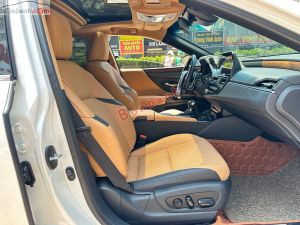 Xe Lexus ES 250 2022