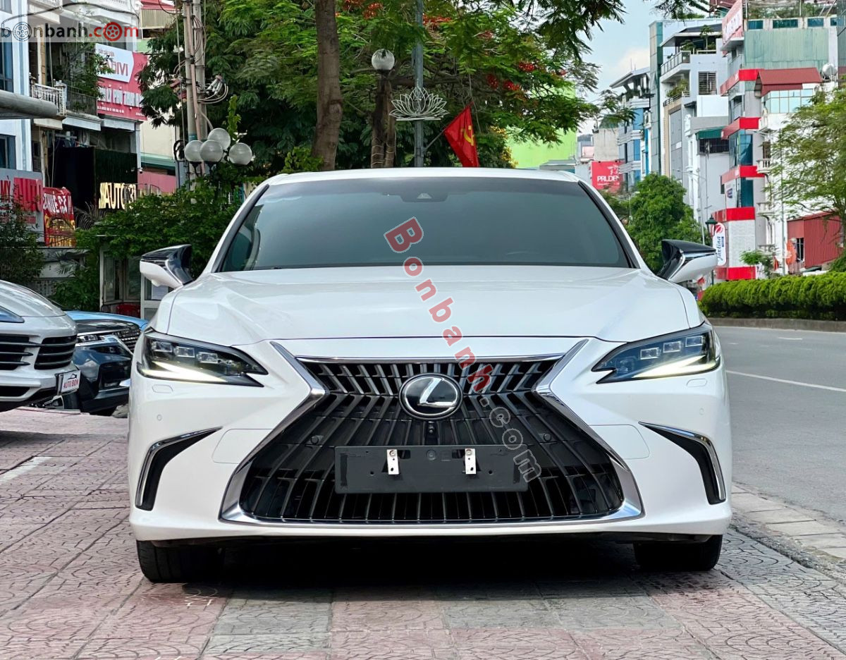 Lexus ES 250 2022