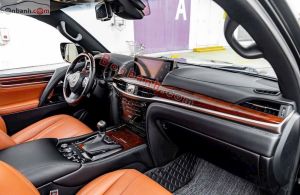 Xe Lexus LX 570 Super Sport 2021