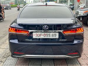 Xe Lexus LS 500h 2017