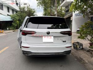 Xe Volkswagen Viloran Luxury 2024