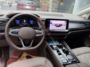Xe Volkswagen Viloran Luxury 2024