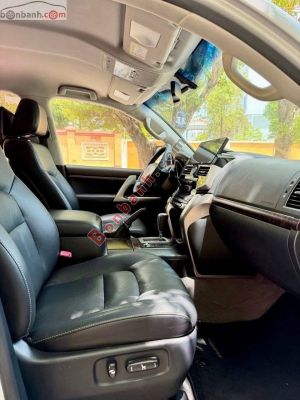 Xe Toyota Land Cruiser VX 4.6 V8 2015