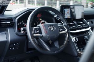 Xe Toyota Land Cruiser 3.5 V6 2024