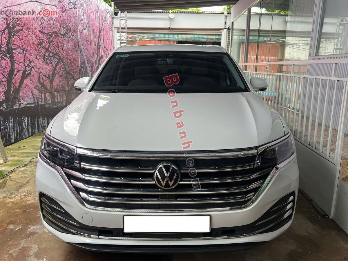Volkswagen Viloran Luxury 2024