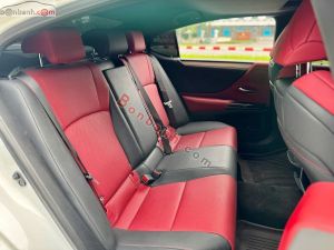 Xe Lexus ES 250 F Sport 2022