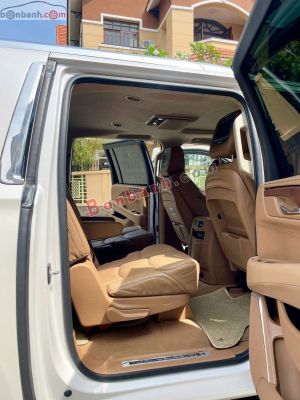 Xe Cadillac Escalade ESV Platinum 2016