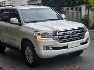 Xe Toyota Land Cruiser VX 4.6 V8 2017