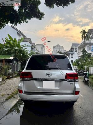 Xe Toyota Land Cruiser 4.6 V8 2020