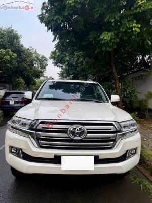 Xe Toyota Land Cruiser 4.6 V8 2020