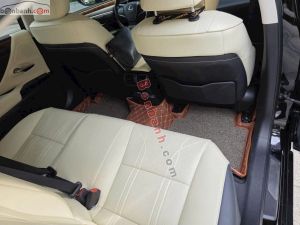 Xe Lexus ES 250 2022