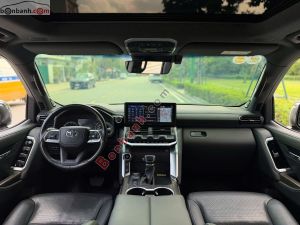 Xe Toyota Land Cruiser 3.5 V6 2022