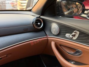 Xe Mercedes Benz E class E300 AMG 2021