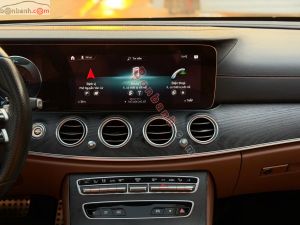 Xe Mercedes Benz E class E300 AMG 2021