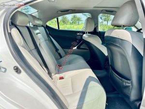 Xe Lexus IS 250 2010