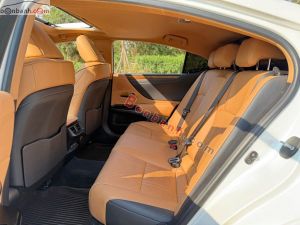 Xe Lexus ES 250 2022