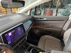Xe Volkswagen Viloran Luxury 2024
