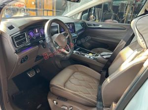 Xe Volkswagen Viloran Luxury 2024