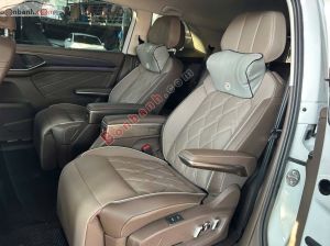 Xe Volkswagen Viloran Luxury 2024