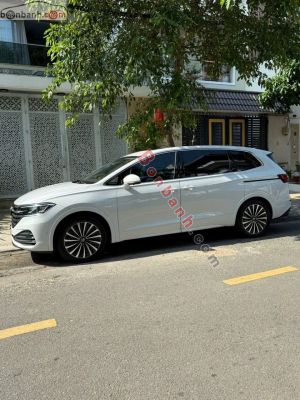 Xe Volkswagen Viloran Luxury 2024