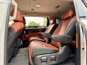 Xe Kia Carnival Premium 2.2D 7S 2023