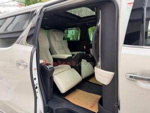 Xe Lexus LM 350 2021