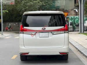 Xe Lexus LM 350 2021