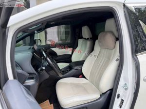 Xe Lexus LM 350 2021