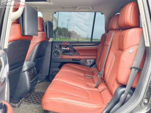 Xe Lexus LX 570 2018
