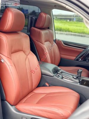 Xe Lexus LX 570 2018