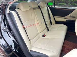 Xe Lexus ES 250 2022