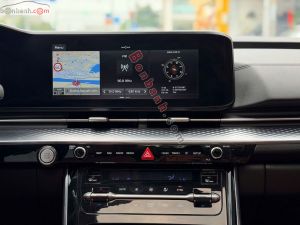 Xe Kia Carnival Signature 2.2D 2022