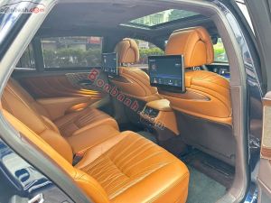 Xe Lexus LS 500h 2017