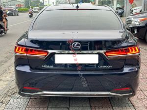 Xe Lexus LS 500h 2017